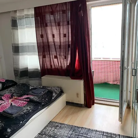 Daire Ferienwohnung In Mitte